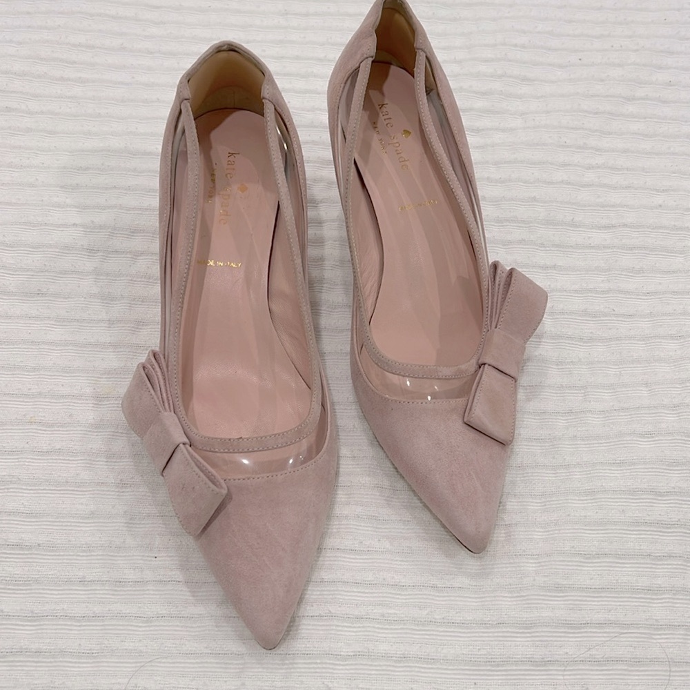Adorable!! Kate Spade suede pumps with bow